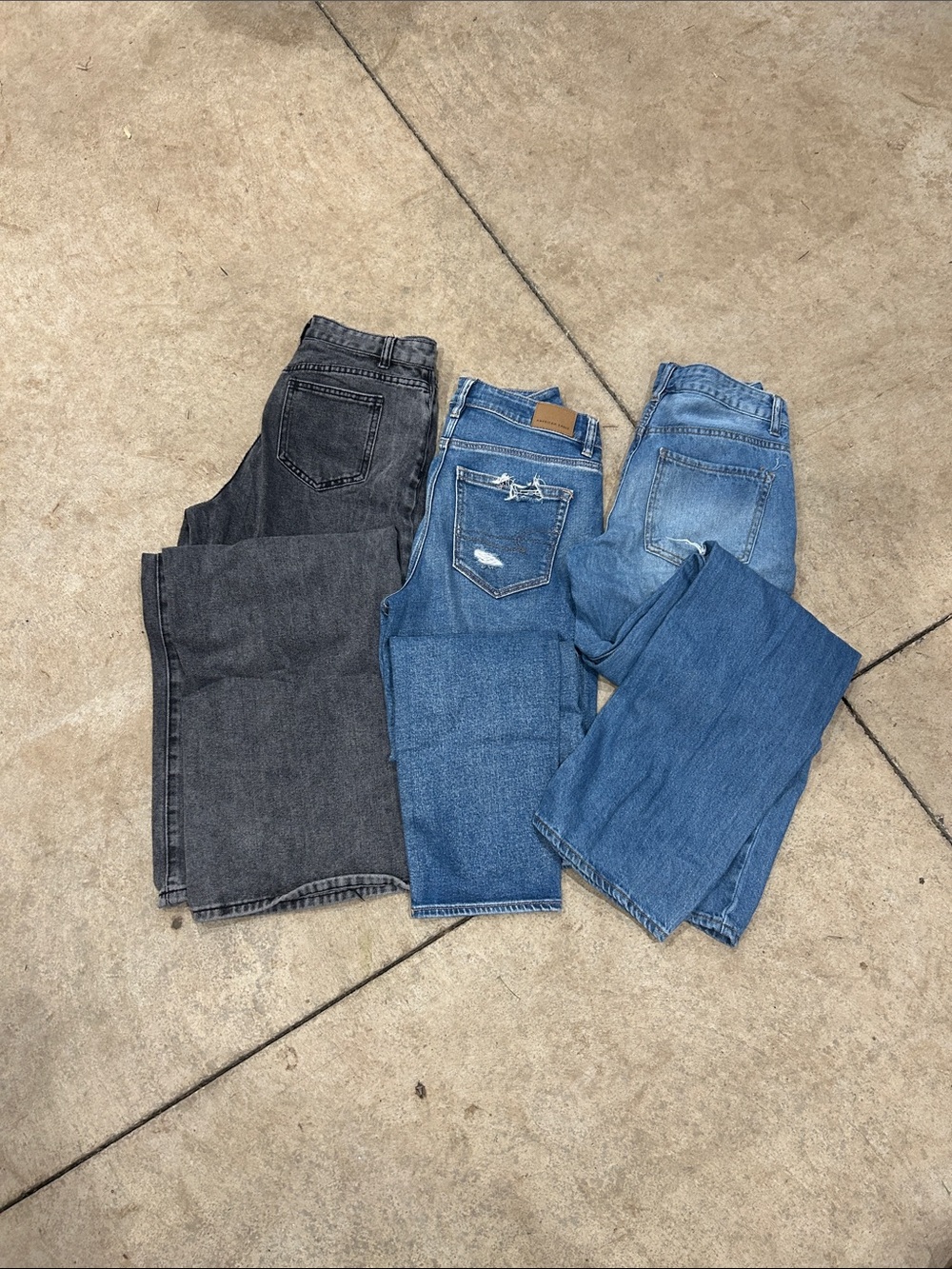Straight Leg Women’s Jeans in Black and Blue - Pack Variation